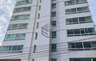 Imagem: O apartamento possui 3 Dormitórios, 3 Suítes, 5 Banheiros