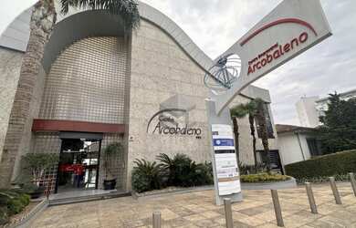 Imagem: A sala comercial possui 2 Banheiros, 1 Vaga na garagem e 79m²