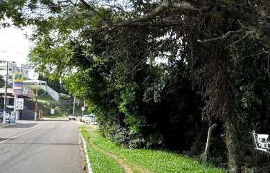 Imagem: O terreno possui 700m² de Área, Imóvel novo e está localizado