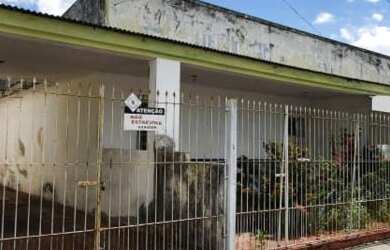 Imagem: O terreno possui 522m² de Área e está localizado em Castro