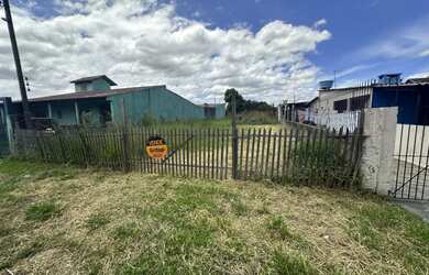 Imagem: O terreno possui 365m² de Área e está localizado em Mathias