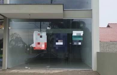 Imagem: A sala comercial possui 100m² de Área Privada e está localizado