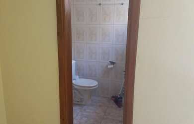 Imagem: A sala comercial possui 1 Banheiro, 45m² de Área Privada e