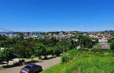 Imagem: O terreno possui 360m² de Área e está localizado em Firenze