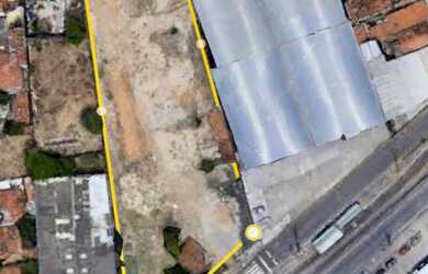 Imagem: O terreno possui 4537m² de Área e está localizado em Alecrim