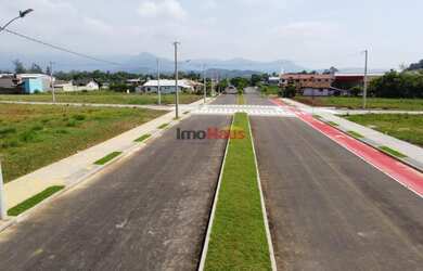 Imagem: O terreno possui 308m² de Área e está localizado em Alles