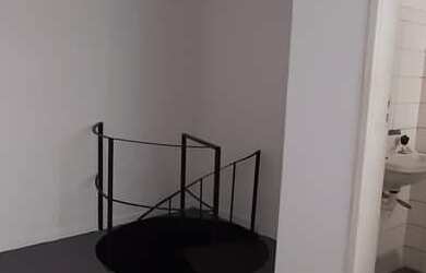 Imagem: A sala comercial possui 1 Banheiro, 30m² de Área Privada