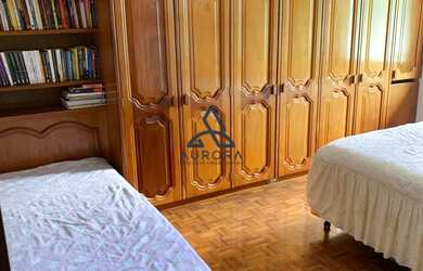 Imagem: A casa possui 3 Dormitórios, 1 Suíte, 3 Banheiros, 3 Vagas