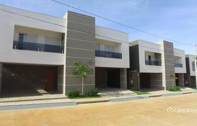 Imagem: A casa em condomínio possui 3 Dormitórios, 2 Suítes, 3 Banheiros