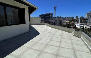 Imagem: O apartamento na cobertura possui 3 Dormitórios, 2 Banheiros