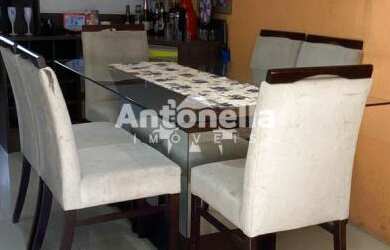 Imagem: A casa em condomínio possui 2 Dormitórios, 2 Suítes, 3 Banheiros