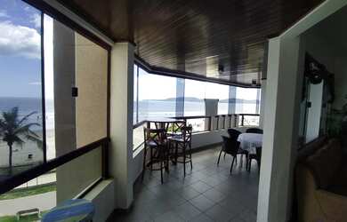 Imagem: O apartamento possui 4 Dormitórios, 1 Suíte, 2 Banheiros