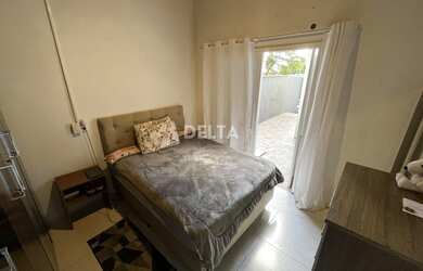 Imagem 16: Casa plana com 3 quartos, sendo 1 suíte com Piscina à venda no bairro...