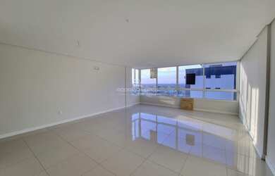 Imagem: O apartamento possui 3 Dormitórios, 1 Suíte, 3 Banheiros