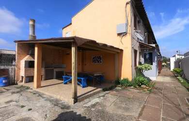 Imagem: A casa possui 1 Dormitório, 1 Banheiro e 20m² de Área Privada