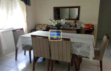 Imagem 6: Linda residência com segurança e ótima orientação solar, com área...