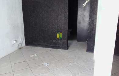 Imagem 2: Casa Comercial com 1 Dormitorio s localizado a no bairro Jardim Lindóia...