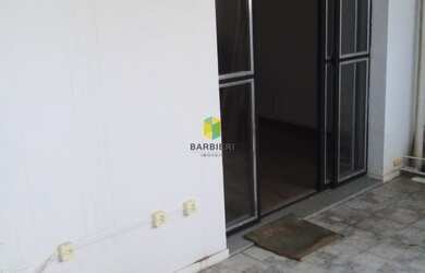 Imagem: A sala comercial possui 1 Banheiro, 27m² de Área Privada e