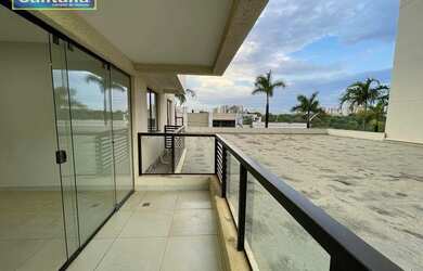 Imagem: O apartamento possui 2 Dormitórios, 1 Suíte, 1 Banheiro, 1