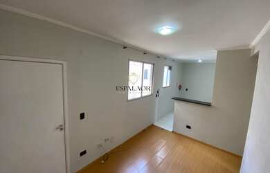 Imagem: O apartamento à venda possui 2 Dormitórios, 1 Banheiro e 1