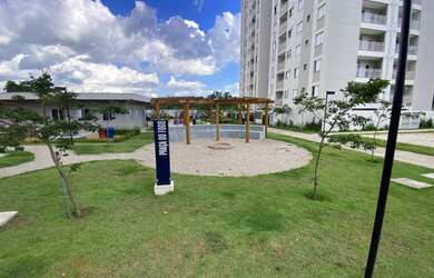 Imagem: O apartamento possui 2 Dormitórios, 1 Banheiro e 1 Vaga na