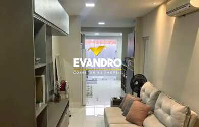 Imagem: A casa em condomínio possui 2 Dormitórios, 1 Suíte, 2 Banheiros