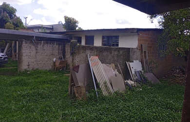 Imagem: A casa possui 7 Dormitórios, 2 Banheiros, 675m² de Área