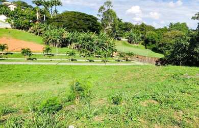 Imagem: O terreno possui 376m² de Área, Imóvel novo e está localizado