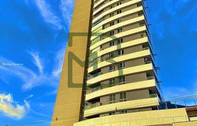 Imagem: O apartamento possui 3 Dormitórios, 1 Suíte, 2 Banheiros