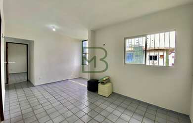 Imagem: O apartamento possui 3 Dormitórios, 1 Suíte, 2 Banheiros