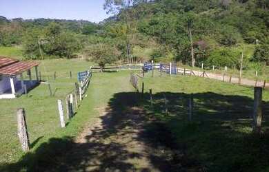 Imagem: Sítio para Venda em Cachoeiras de Macacu, Maraporã, 3 dormitórios