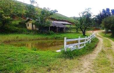 Imagem: Fazenda para Venda em Cachoeiras de Macacu, Japuíba, 2 dormitórios