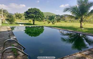 Imagem: Sítio para Venda em Cachoeiras de Macacu, Papucaia, 4 dormitórios