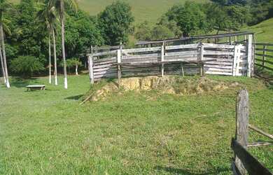 Imagem 3: Sítio para Venda em Cachoeiras de Macacu, Papucaia, 2 dormitórios, 1...
