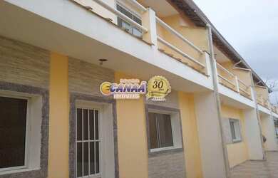 Imagem: A casa possui 2 Dormitórios, 1 Banheiro, 1 Vaga na garagem