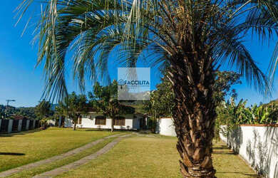 Imagem: A casa possui 2 Suítes, 1 Banheiro, 1 Vaga na garagem, 1.600m²