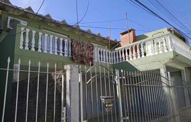 Imagem: O apartamento possui 3 Dormitórios, 1 Banheiro e está localizado