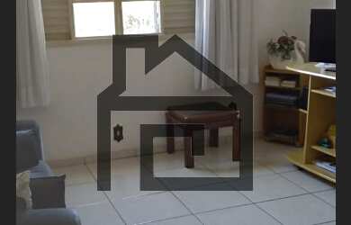 Imagem 9: Oportunidade Única para Negócios no Bairro Industrial