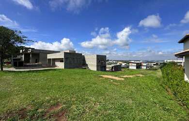 Imagem: O terreno possui 1.432m² de Área e está localizado em Kurumin