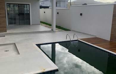 Imagem: A casa em condomínio possui 3 Dormitórios, 1 Suíte, 2 Banheiros