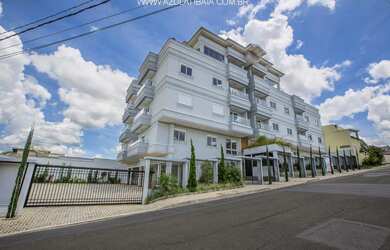 Imagem: O apartamento possui 3 Dormitórios, 1 Suíte, 2 Banheiros