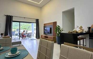 Imagem 6: Casa de campo, térrea, moderna mobiliada à venda em Atibaia