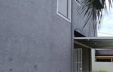 Imagem: A casa em condomínio possui 2 Dormitórios, 2 Banheiros, 1