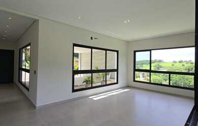 Imagem 9: CASA DOS SEUS SONHOS EM CONDOMÍNIO FECHADO ATIBAIA