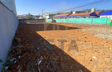 Imagem: O terreno possui 407m² de Área e está localizado em Areias