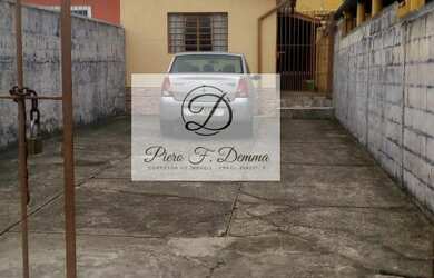 Imagem: A casa possui 2 Dormitórios, 1 Banheiro, 4 Vagas na garagem