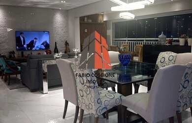 Imagem: O apartamento possui 3 Dormitórios, 3 Suítes, 5 Banheiros