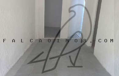 Imagem: A casa possui 3 Dormitórios, 1 Banheiro e 63m² de Área Privada