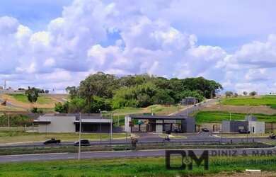 Imagem: O terreno possui 1 Dormitório, 1 Banheiro, 10m² de Área e