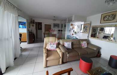 Imagem: O apartamento possui 4 Dormitórios, 3 Suítes, 4 Banheiros